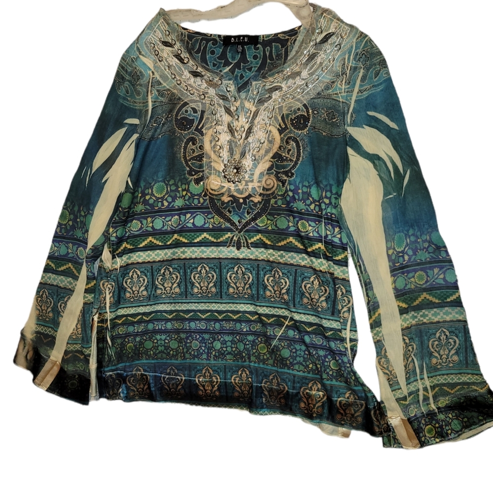 B.L.E.U woman blouse XL
